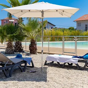  Appartamento Michelangelo With Swimming Pool And Terrace Italia